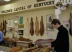 dulcimer capital of Kentucky (60kb)